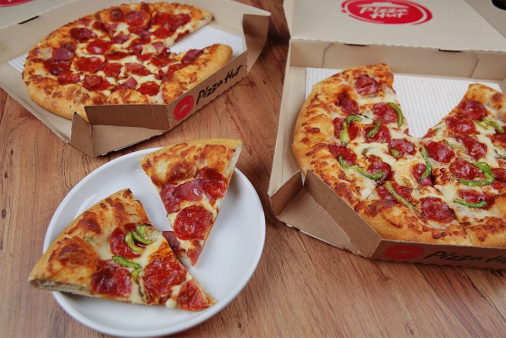 Description: Pizza Hut promises free pizza for America if this Super Bowl ...