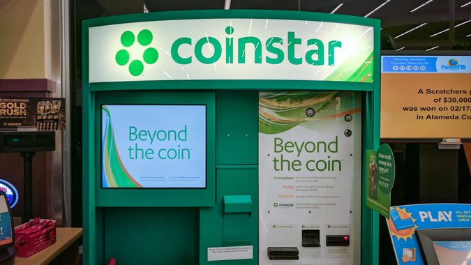 how does Coinstar works
