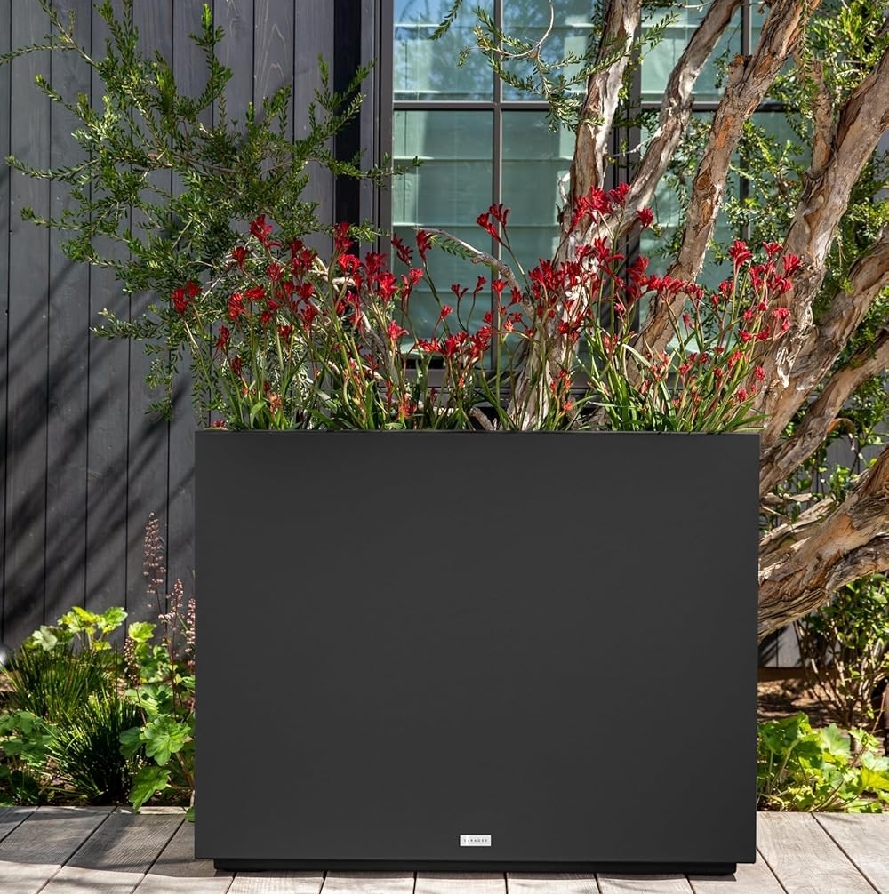 Veradek Metallic Series Planter