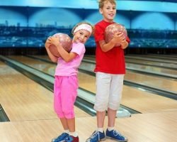 Free Bowling For Kids All Summer