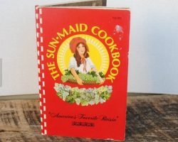 Free Sunmaid Recipe Booklets